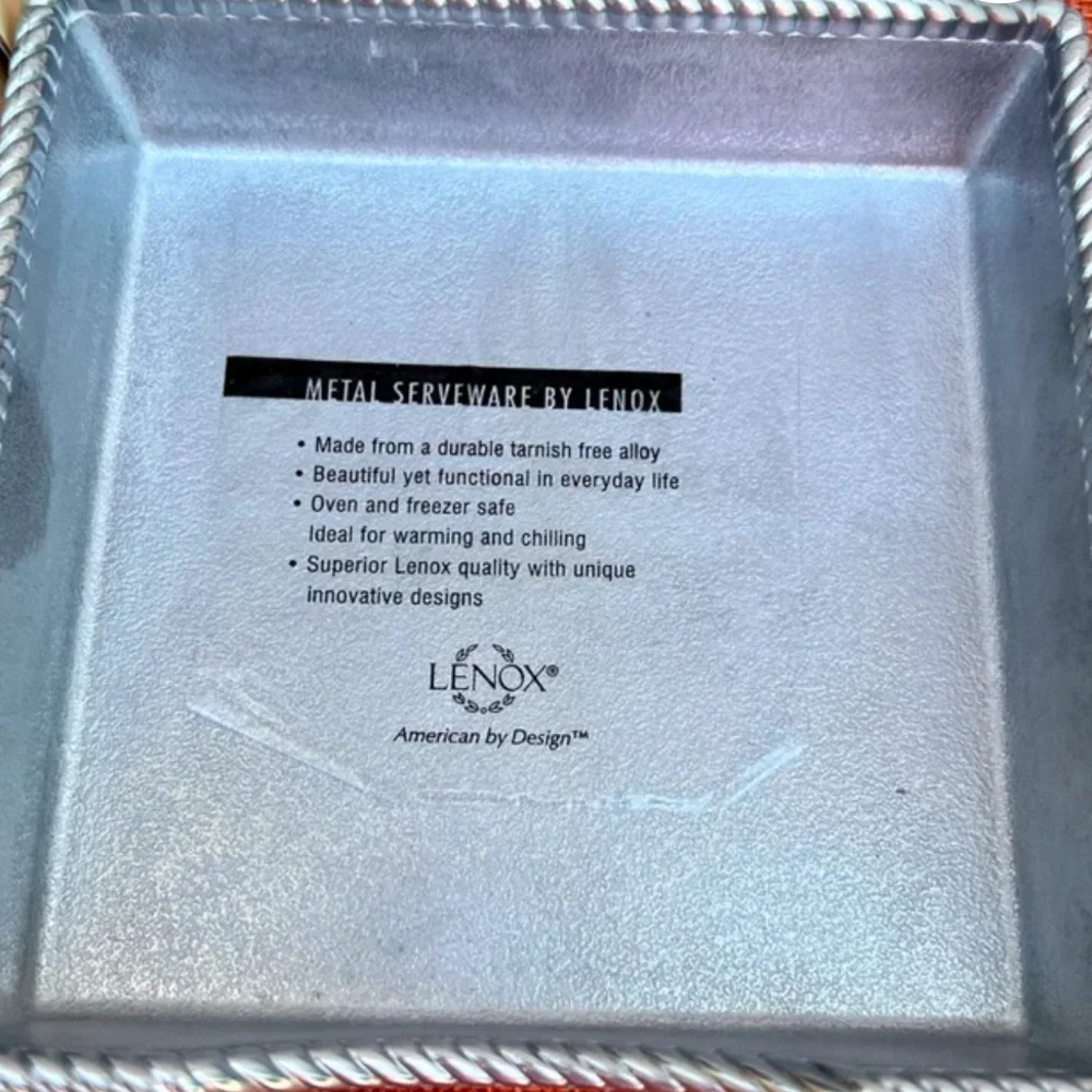 Lenox Everyday Soirée Napkin Box Pineapple